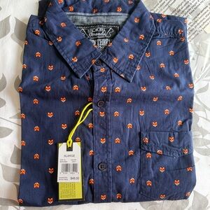 Broken Threads Short Sleeve Button-Up Shirt with Orange Fox Heads
